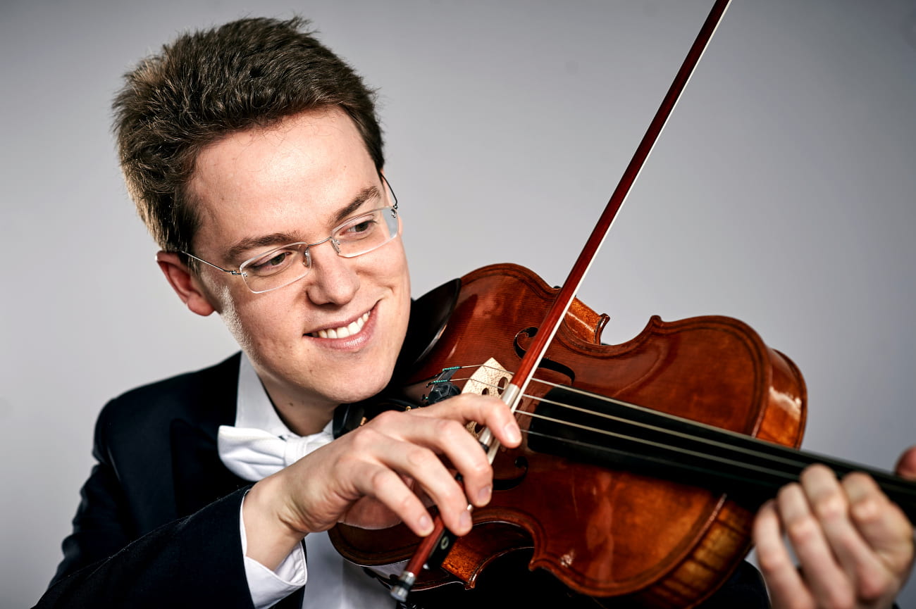 Johannes Eva, Viola (Alto, Bratsche)